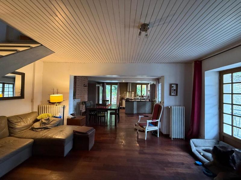 Maison ancienne - 190 m² - 9 pièces