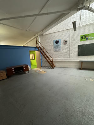 Local d'activités - 220 m²