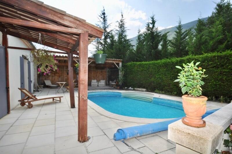 Maison - 143 m² - 5 pièces