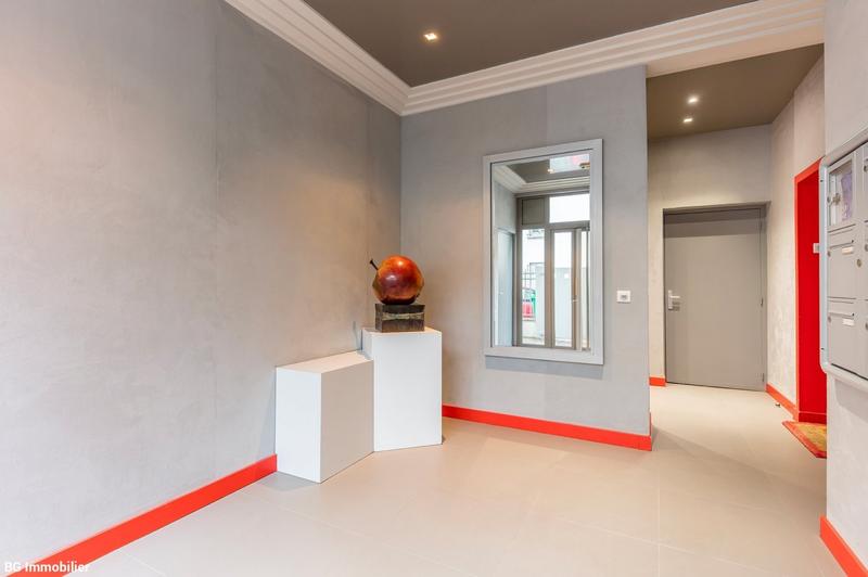 Appartement - 84 m² - 4 pièces