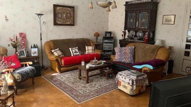 Maison - 151 m² - 6 pièces