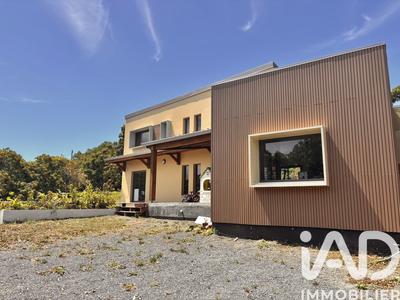 Maison de maîtres - 140 m² - 4 pièces