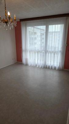 Appartement - 75 m² - 5 pièces
