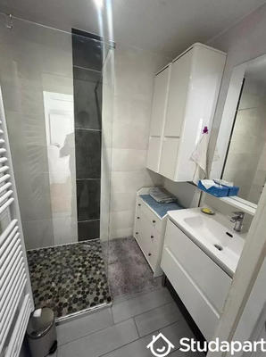 Chambre - 25 m² - 1 pièce