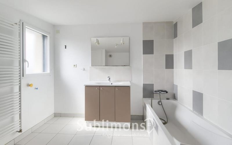 Maison - 136 m² - 5 pièces