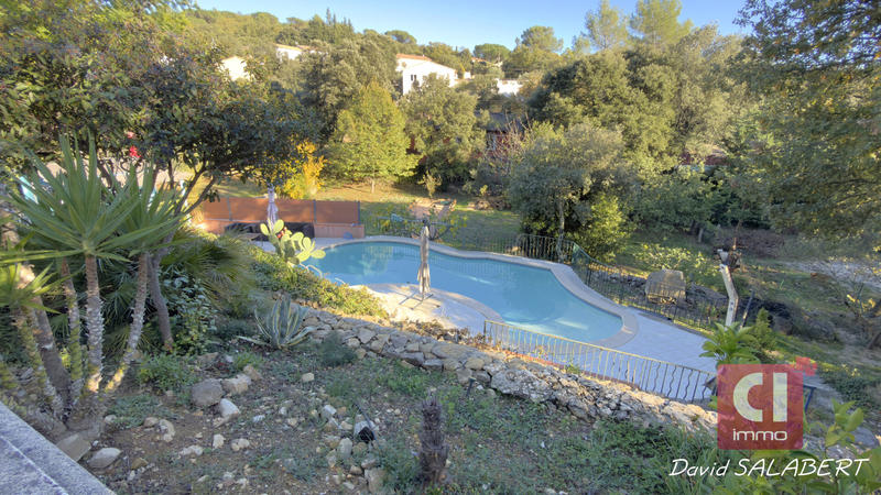 Maison - 162 m² - 6 pièces