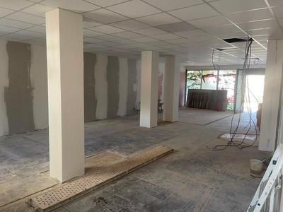 Local commercial - 75 m² - 3 pièces
