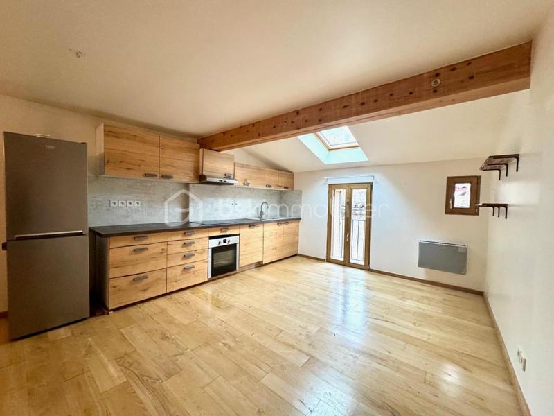 Maison de village - 80 m² - 3 pièces