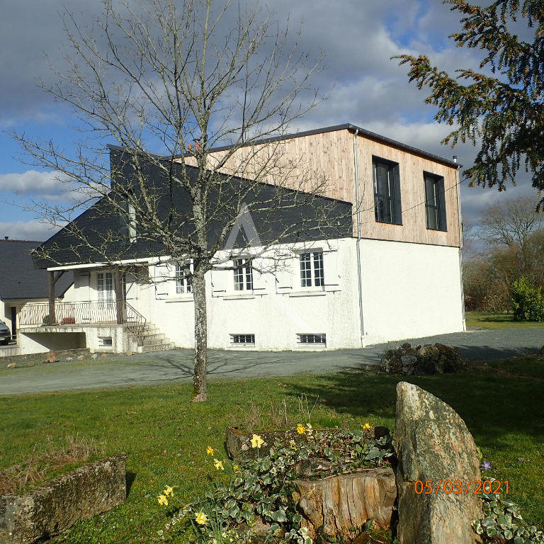 Maison - 90 m² - 3 pièces