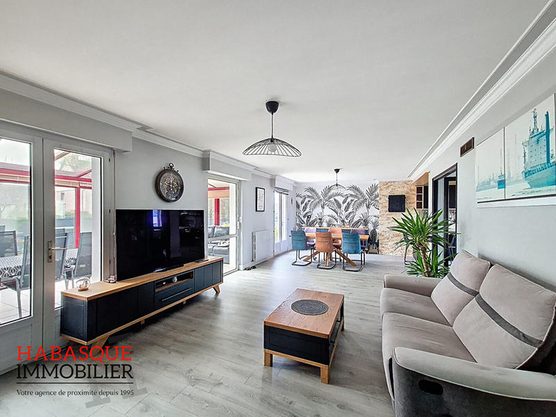 Maison - 109 m² - 6 pièces