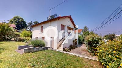 Maison - 110 m² - 6 pièces