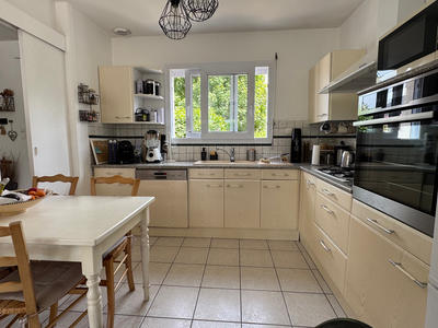 Maison - 101 m² - 6 pièces