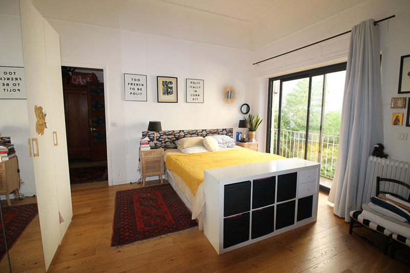 Maison - 250 m² - 9 pièces