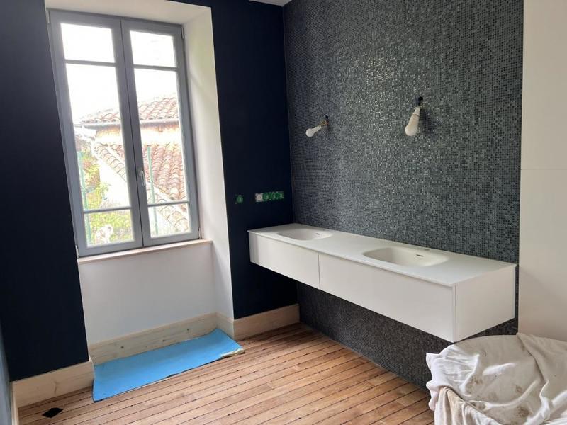 Maison - 220 m² - 8 pièces