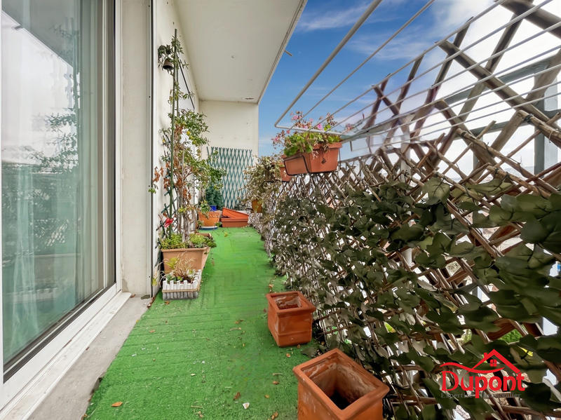 Appartement - 93 m² - 5 pièces