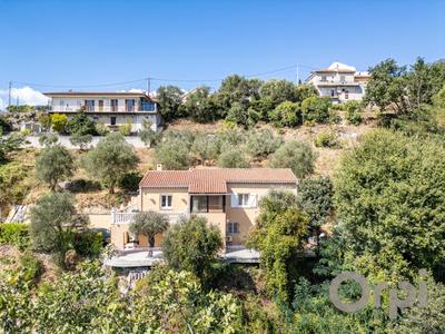 Villa - 125 m² - 5 pièces