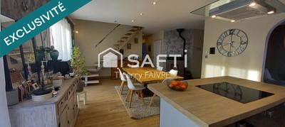 Maison - 137 m² - 7 pièces