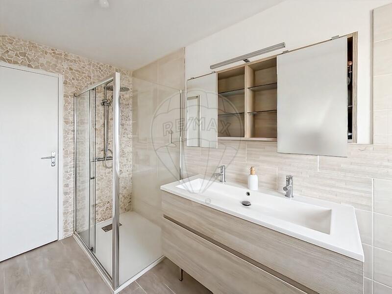 Maison - 87 m² - 4 pièces