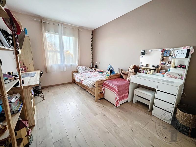 Maison - 115 m² - 6 pièces