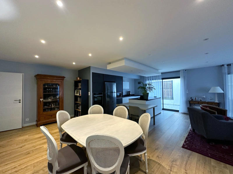 Villa - 130 m² - 4 pièces