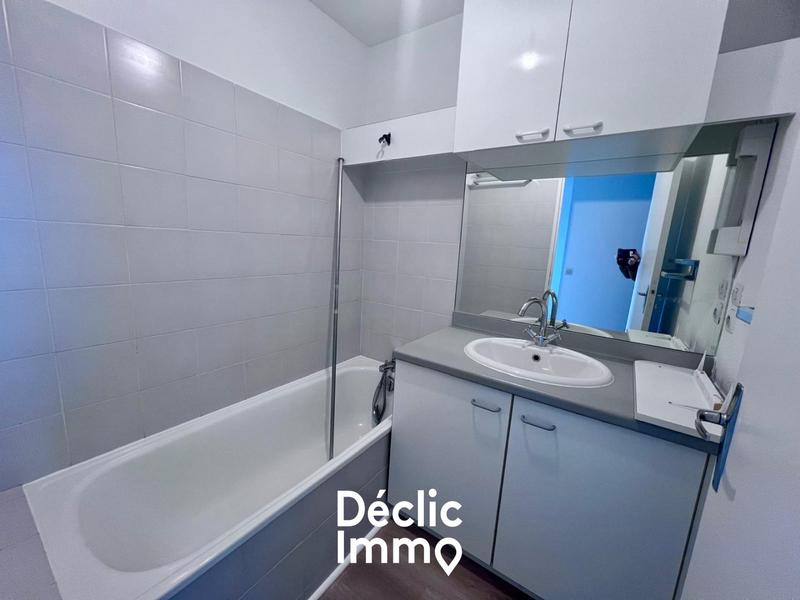 Appartement - 43 m² - 3 pièces