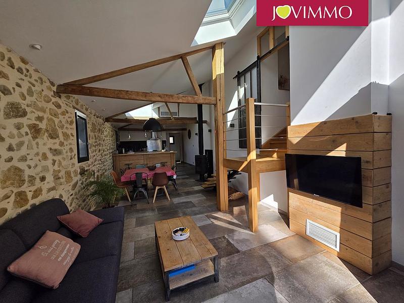 Maison - 310 m² - 10 pièces