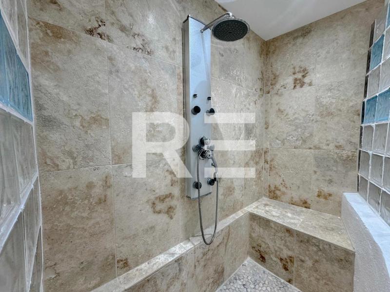 Maison de ville - 83 m² - 5 pièces