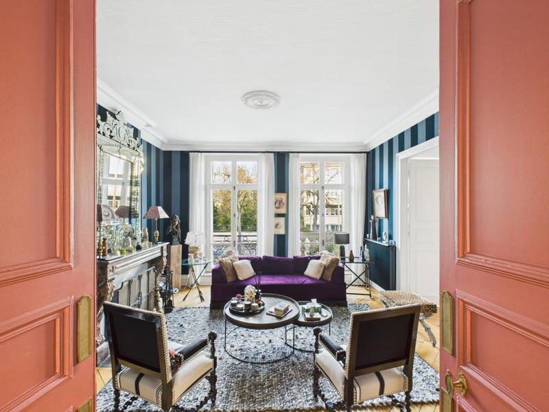 Appartement - 133 m² - 6 pièces