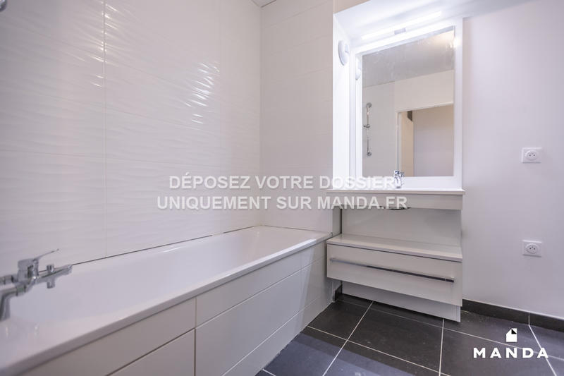 Appartement - 60 m² - 3 pièces