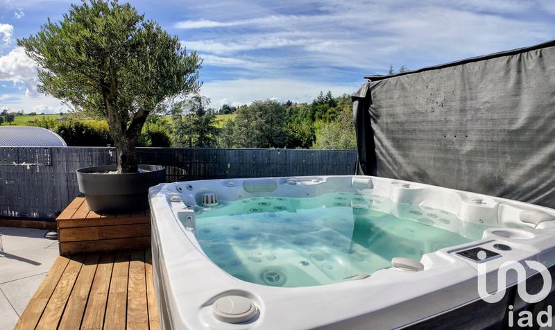 Loft - 139 m² - 5 pièces