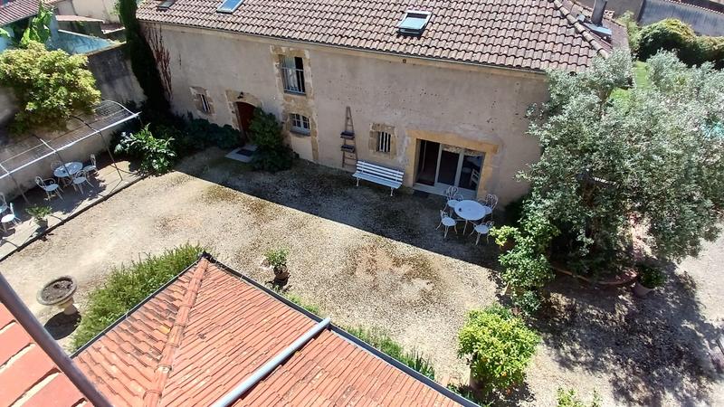 Maison de loisirs - 650 m² - 9 pièces