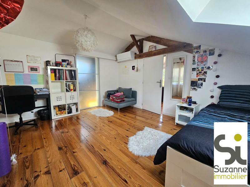 Maison - 138 m² - 6 pièces