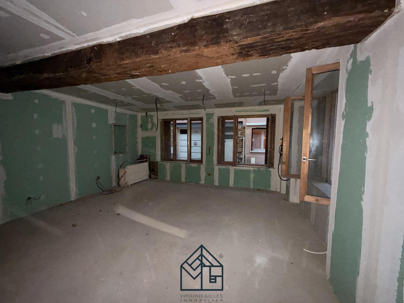 Maison - 95 m² - 6 pièces