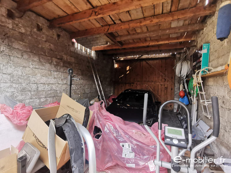 Ferme - 130 m² - 2 pièces