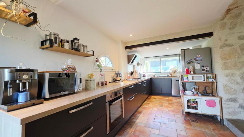 Maison - 115 m² - 4 pièces