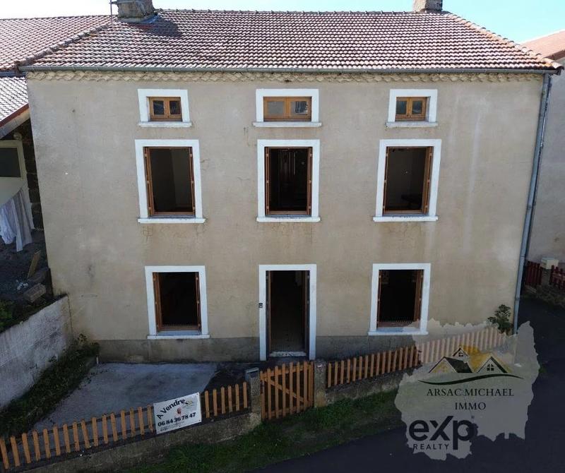 Maison traditionnelle - 125 m² - 6 pièces