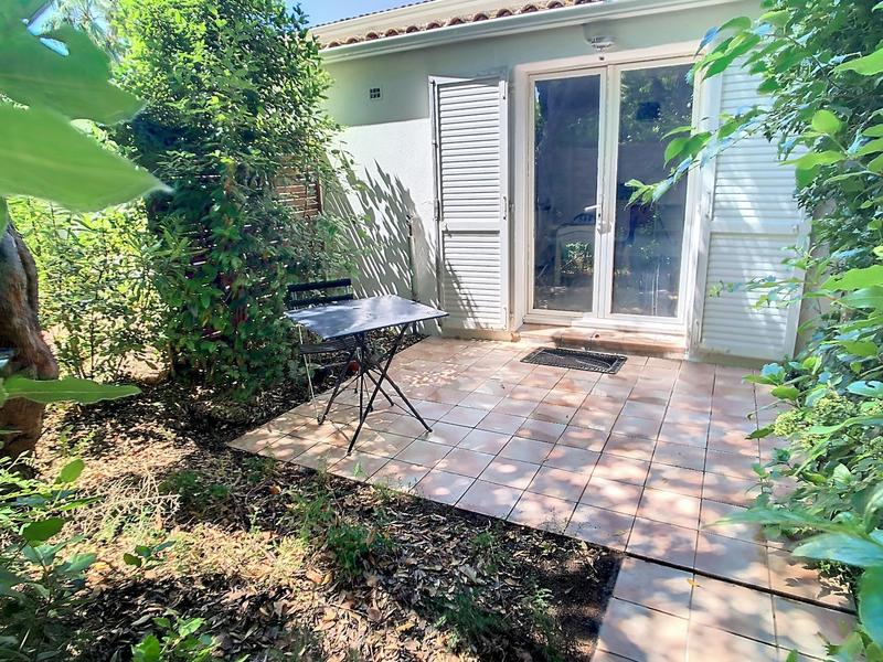 Villa - 284 m² - 8 pièces