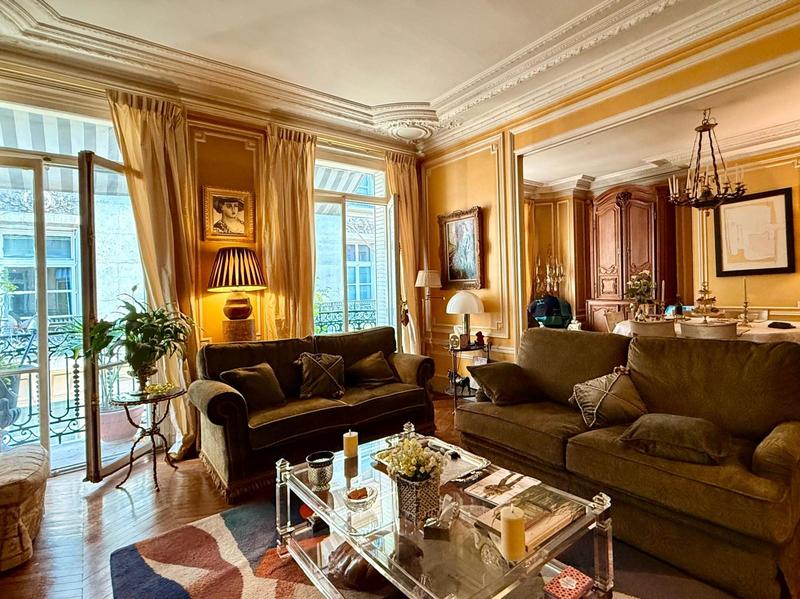 Appartement - 138 m² - 5 pièces