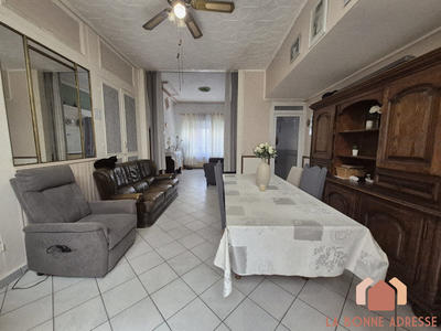 Maison - 159 m² - 7 pièces