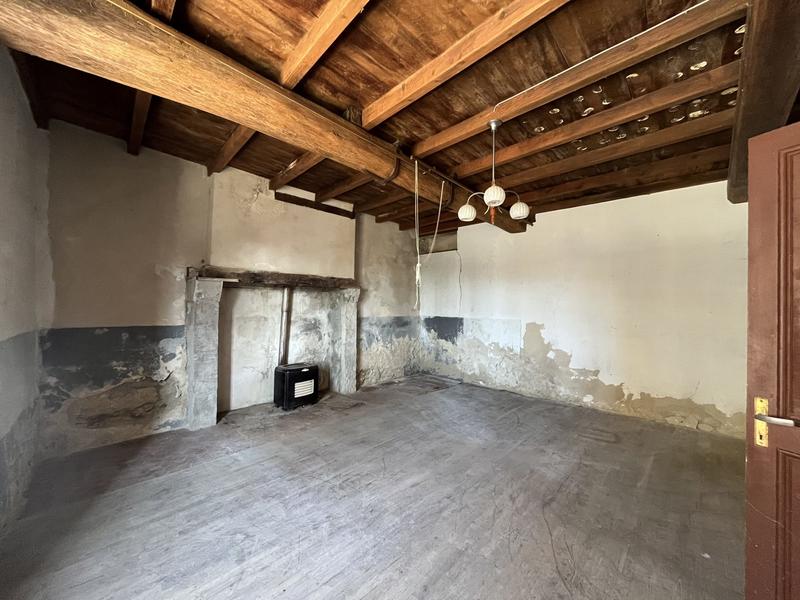 Maison traditionnelle - 183 m² - 10 pièces