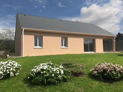 Maison - 90 m² - 4 pièces