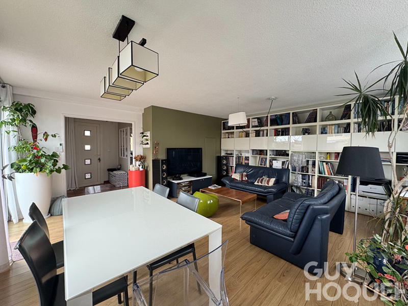 Appartement - 95 m² - 4 pièces