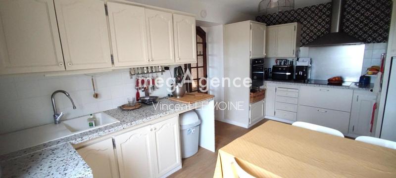 Maison - 143 m² - 7 pièces