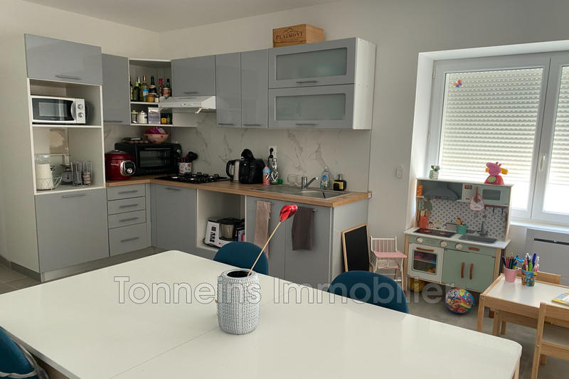 Maison - 77 m² - 3 pièces