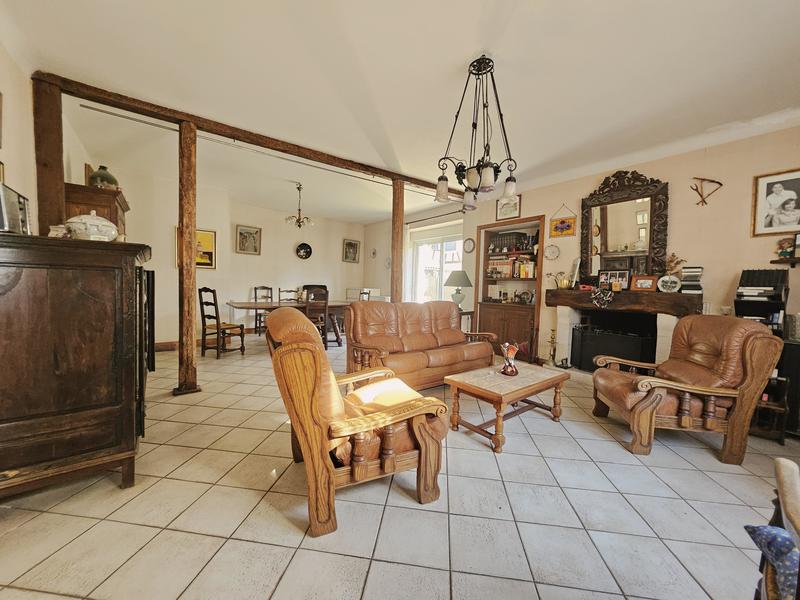 Maison de maîtres - 230 m² - 8 pièces