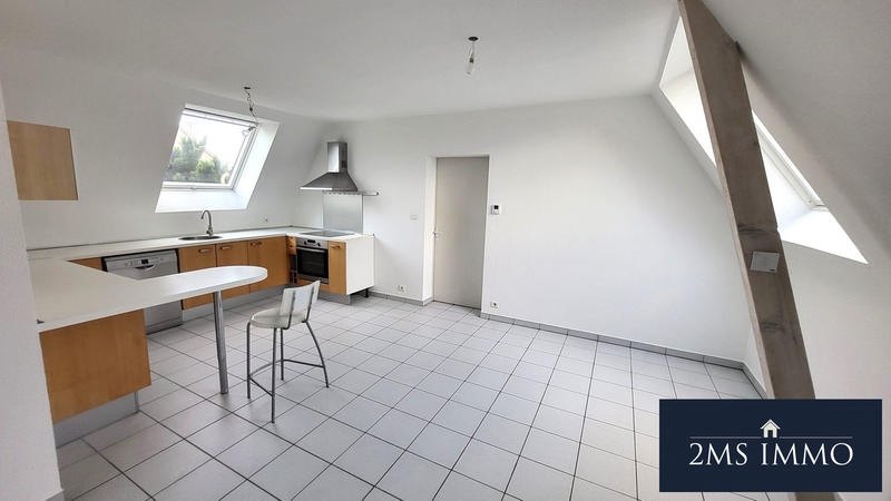 Duplex - 93 m² - 5 pièces
