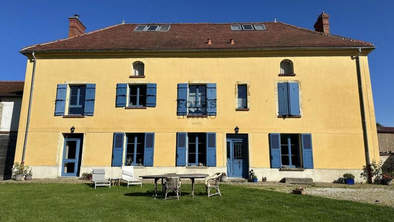 Corps de ferme - 407 m² - 11 pièces