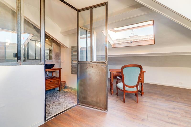 Appartement - 90 m² - 3 pièces