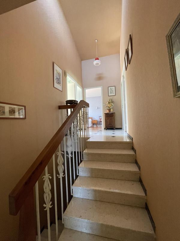 Maison - 147 m² - 6 pièces