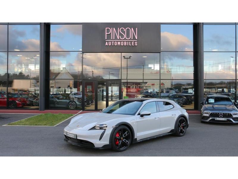 Porsche taycan Cross Turismo Electric Break 4s